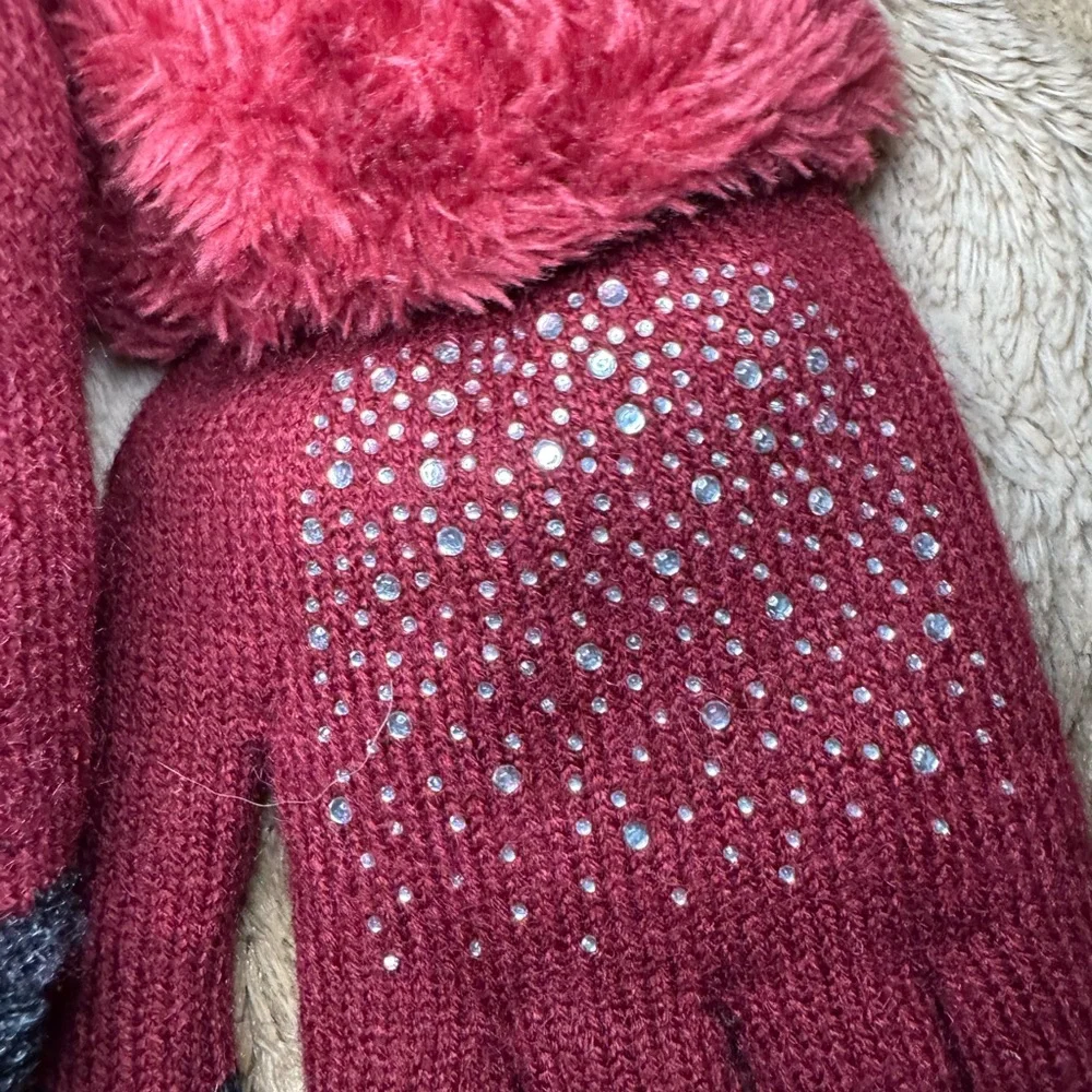 Fleece Lined Touchscreen Gloves - Burgundy